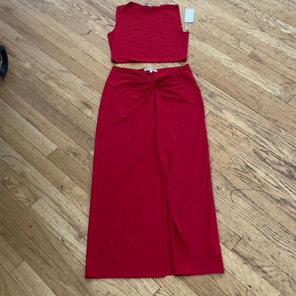 Reformation Red Cherry Rylan Set - Picture 5 of 9